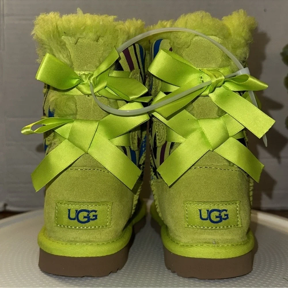 🆕UGG Bailey Bow II Galactic Print Boots